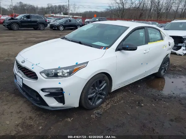 3KPF34AD1ME310472 2021 KIA FORTE - Image 2