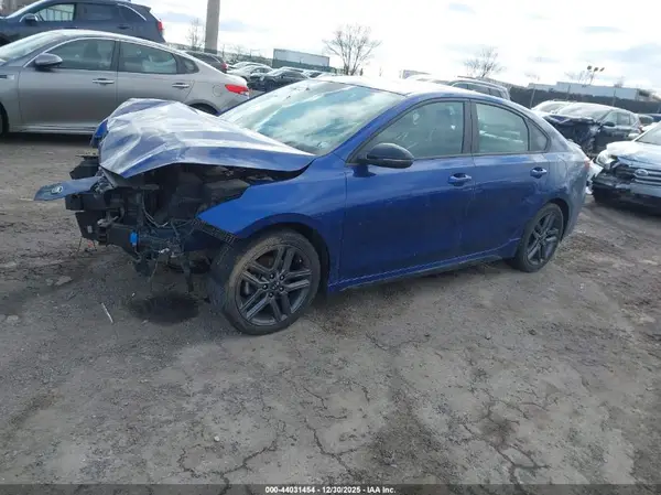 3KPF34AD1ME312383 2021 KIA FORTE - Image 2