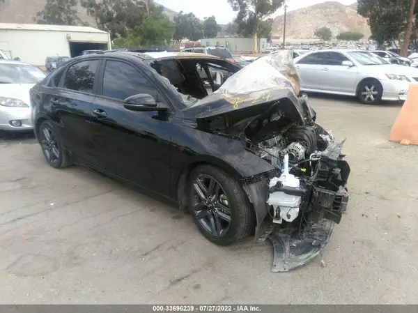 3KPF34AD1ME317048 2021 KIA FORTE - Image 1