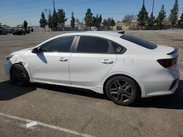 3KPF34AD1ME327594 2021 KIA FORTE - Image 2