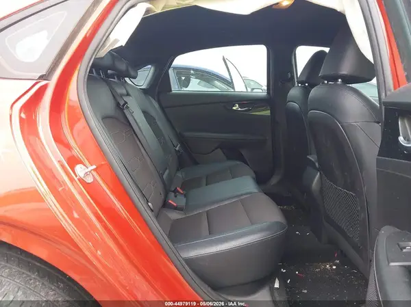 3KPF34AD1ME338580 2021 KIA FORTE - Image 8