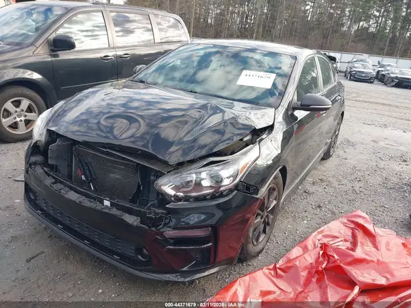 3KPF34AD1ME355329 2021 KIA FORTE - Image 2