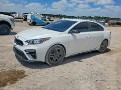 3KPF34AD1ME369666 2021 KIA FORTE