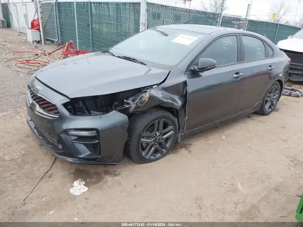 3KPF34AD1ME382708 2021 KIA FORTE - Image 2