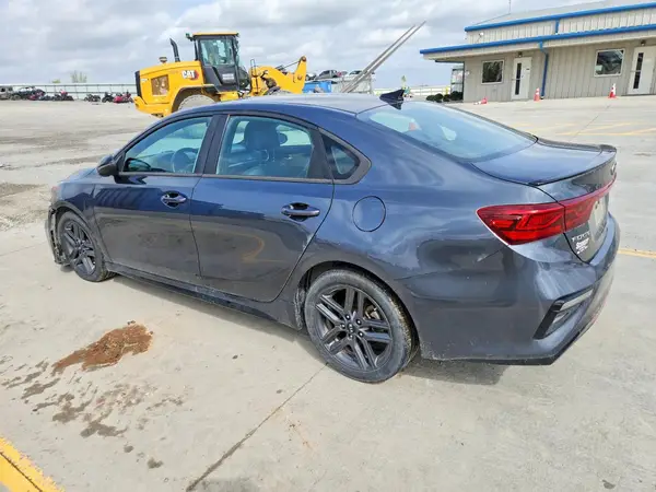 3KPF34AD1ME402486 2021 KIA FORTE - Image 2