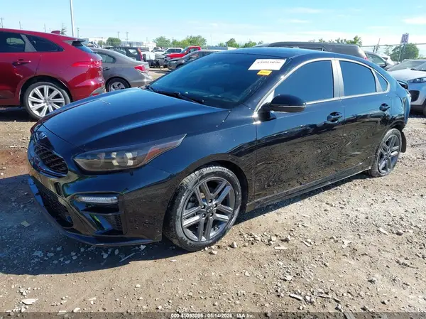 3KPF34AD1ME403136 2021 KIA FORTE - Image 2