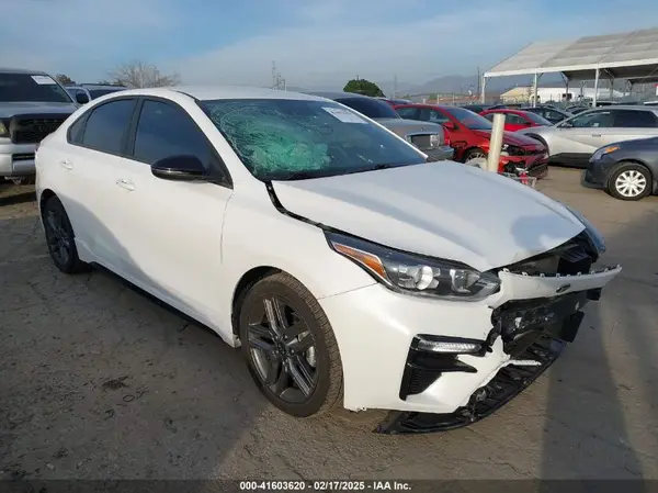 3KPF34AD1ME404951 2021 KIA FORTE - Image 1