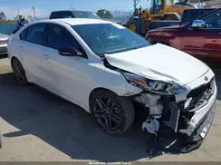 3KPF34AD1ME415139 2021 KIA FORTE