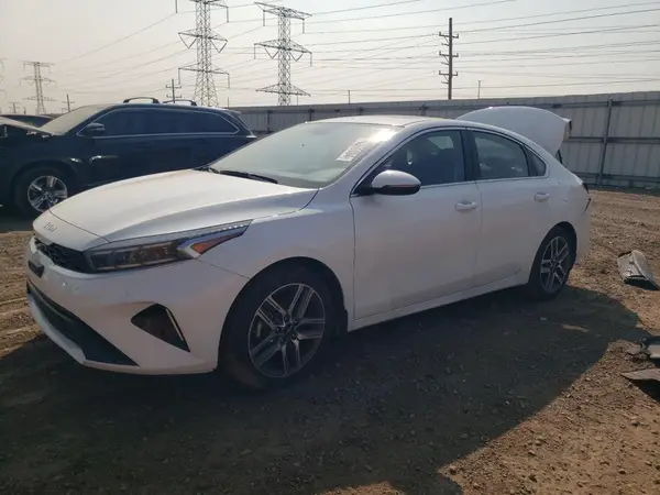 3KPF34AD1NE426854 2022 KIA FORTE - Image 1