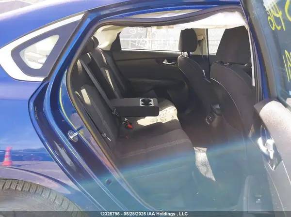 3KPF34AD1NE478291 2022 KIA FORTE - Image 8