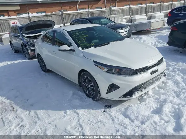 3KPF34AD1NE480929 2022 KIA FORTE - Image 1