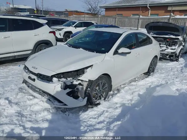 3KPF34AD1NE480929 2022 KIA FORTE - Image 2