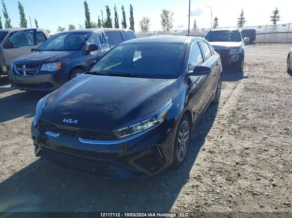 3KPF34AD1PE560525 2023 KIA FORTE - Image 2