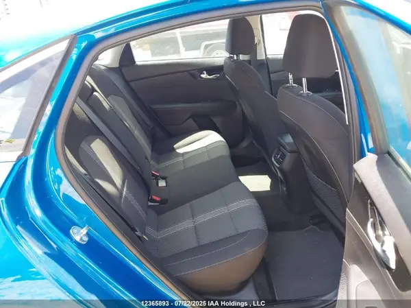 3KPF34AD1PE639743 2023 KIA FORTE - Image 8