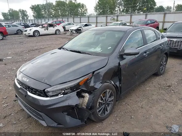 3KPF34AD1PE671804 2023 KIA FORTE - Image 2