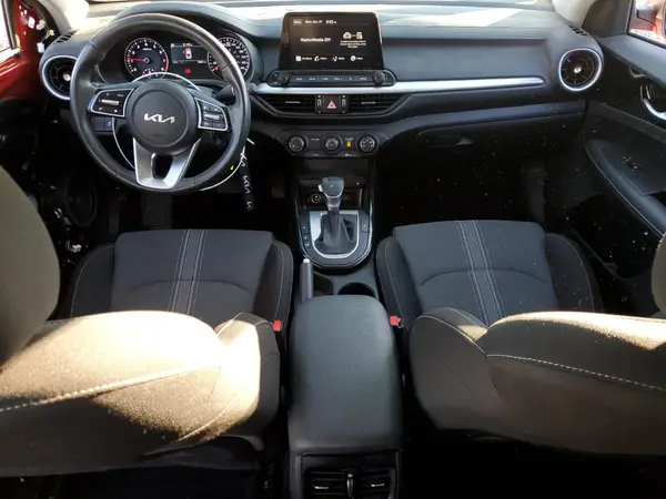 3KPF34AD1RE786969 2024 KIA FORTE - Image 8