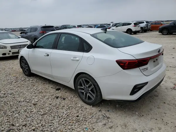 3KPF34AD2KE015622 2019 KIA FORTE - Image 2