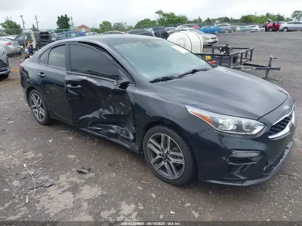 3KPF34AD2KE016544 2019 KIA FORTE - Image 1