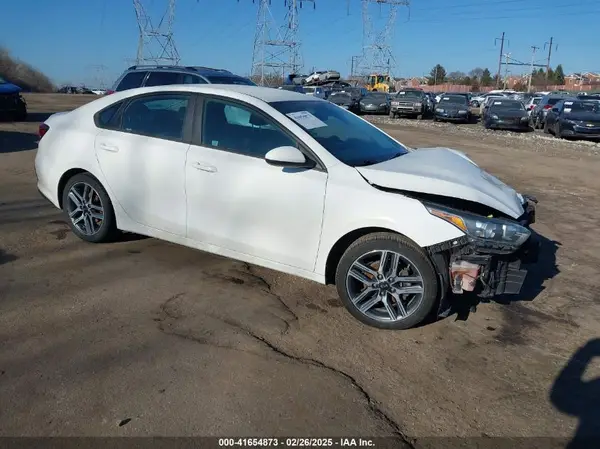 3KPF34AD2KE017130 2019 KIA FORTE - Image 1