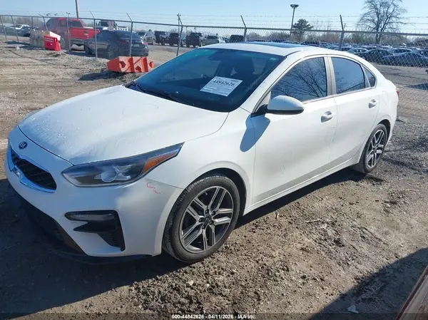 3KPF34AD2KE019170 2019 KIA FORTE - Image 2