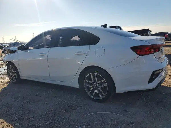 3KPF34AD2KE020867 2019 KIA FORTE - Image 2