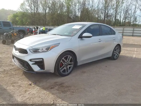 3KPF34AD2KE026670 2019 KIA FORTE - Image 2