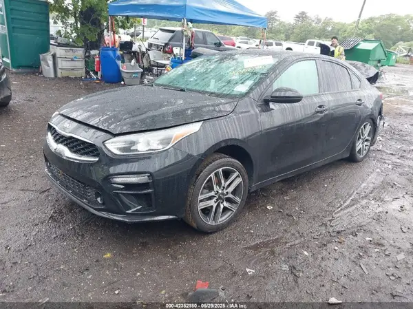 3KPF34AD2KE034073 2019 KIA FORTE - Image 2