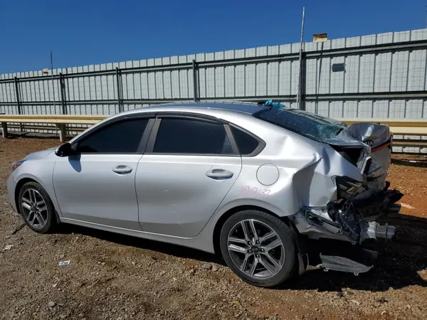 3KPF34AD2KE042559 2019 KIA FORTE - Image 2