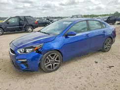 3KPF34AD2KE067185 2019 KIA FORTE