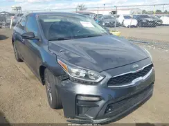 3KPF34AD2KE067672 2019 KIA FORTE