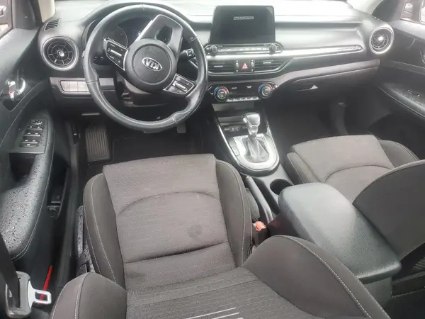 3KPF34AD2KE069891 2019 KIA FORTE - Image 8