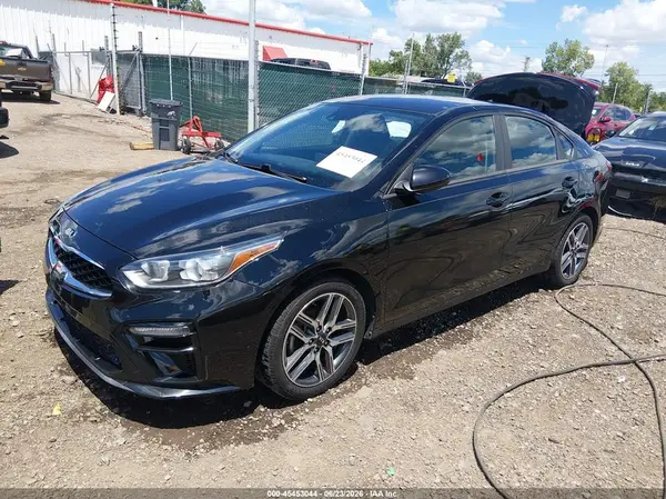 3KPF34AD2KE070569 2019 KIA FORTE - Image 2