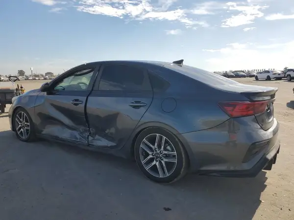 3KPF34AD2KE075822 2019 KIA FORTE - Image 2