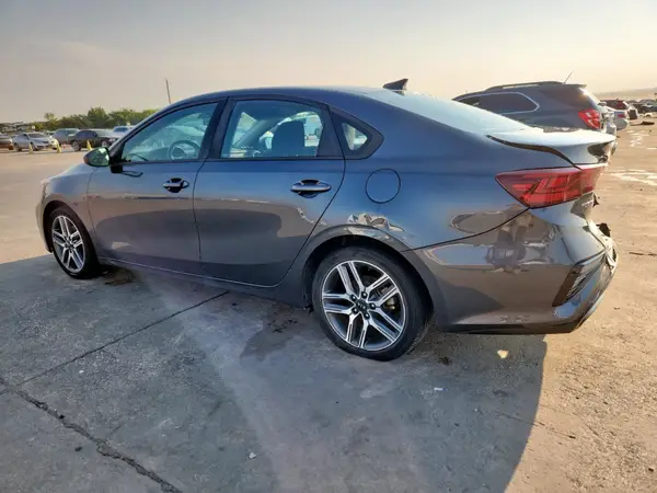 3KPF34AD2KE105210 2019 KIA FORTE - Image 2