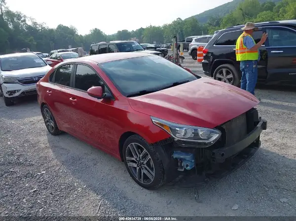 3KPF34AD2KE114389 2019 KIA FORTE - Image 1