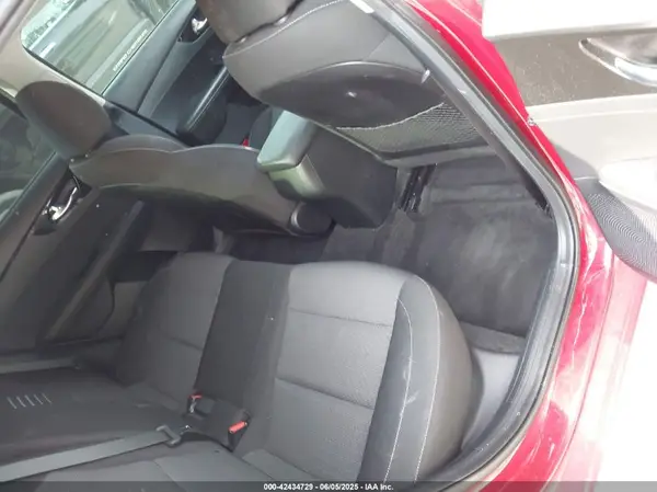 3KPF34AD2KE114389 2019 KIA FORTE - Image 8