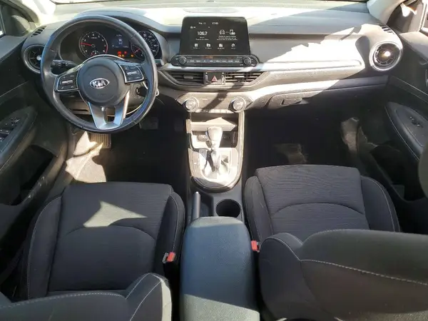 3KPF34AD2KE132102 2019 KIA FORTE - Image 8