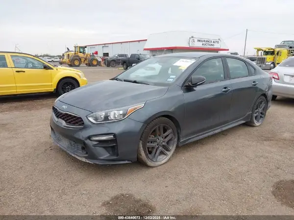 3KPF34AD2LE206247 2020 KIA FORTE - Image 2