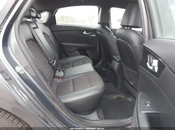 3KPF34AD2LE206247 2020 KIA FORTE - Image 8