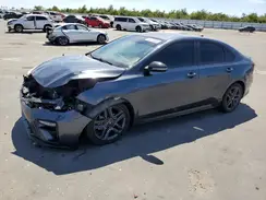 3KPF34AD2LE224229 2020 KIA FORTE