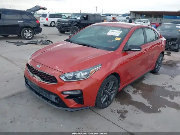 3KPF34AD2LE228748 2020 KIA FORTE - Image 2