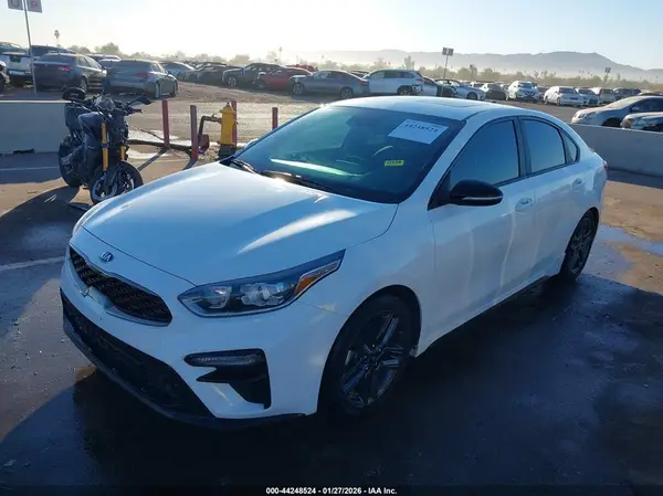 3KPF34AD2LE241998 2020 KIA FORTE - Image 2