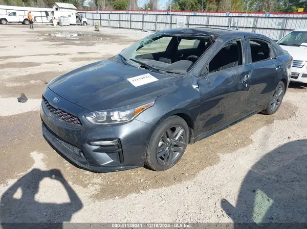 3KPF34AD2LE255304 2020 KIA FORTE - Image 2