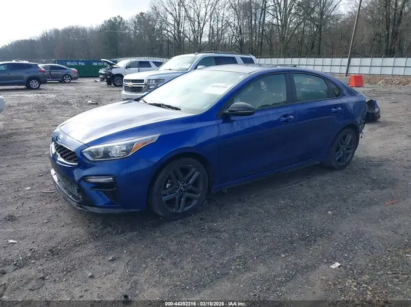 3KPF34AD2ME275859 2021 KIA FORTE - Image 2
