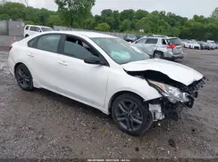 3KPF34AD2ME280205 2021 KIA FORTE