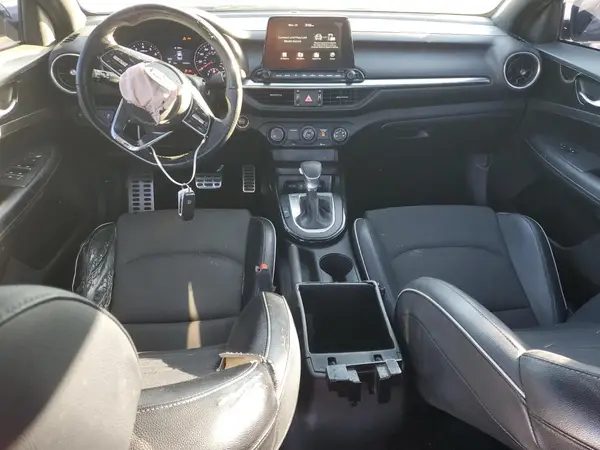 3KPF34AD2ME285971 2021 KIA FORTE - Image 8