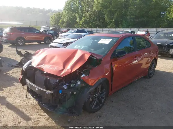 3KPF34AD2ME289695 2021 KIA FORTE - Image 2