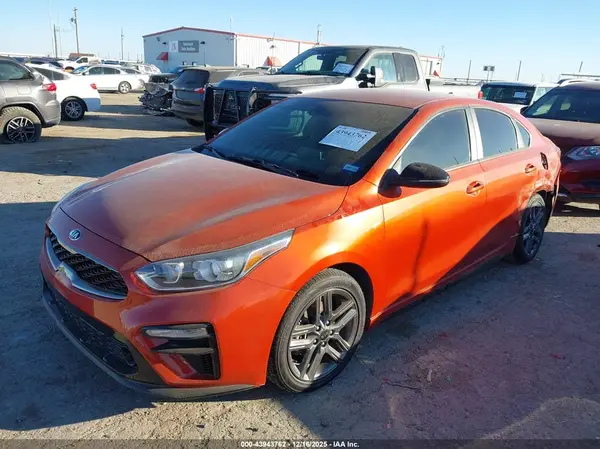 3KPF34AD2ME293536 2021 KIA FORTE - Image 2