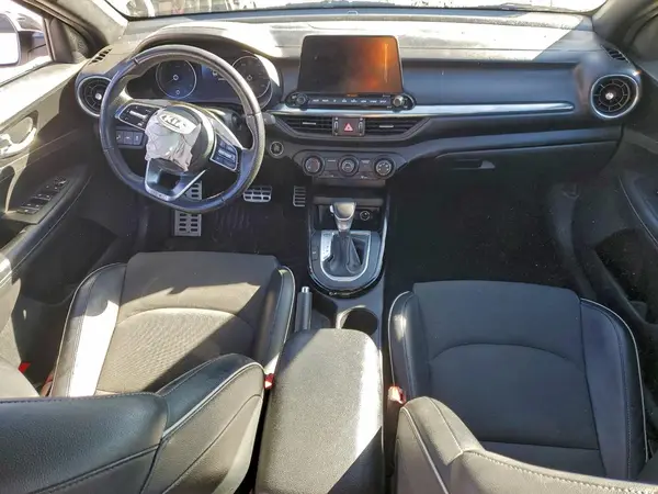 3KPF34AD2ME327894 2021 KIA FORTE - Image 8