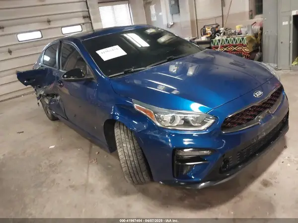 3KPF34AD2ME330827 2021 KIA FORTE - Image 1